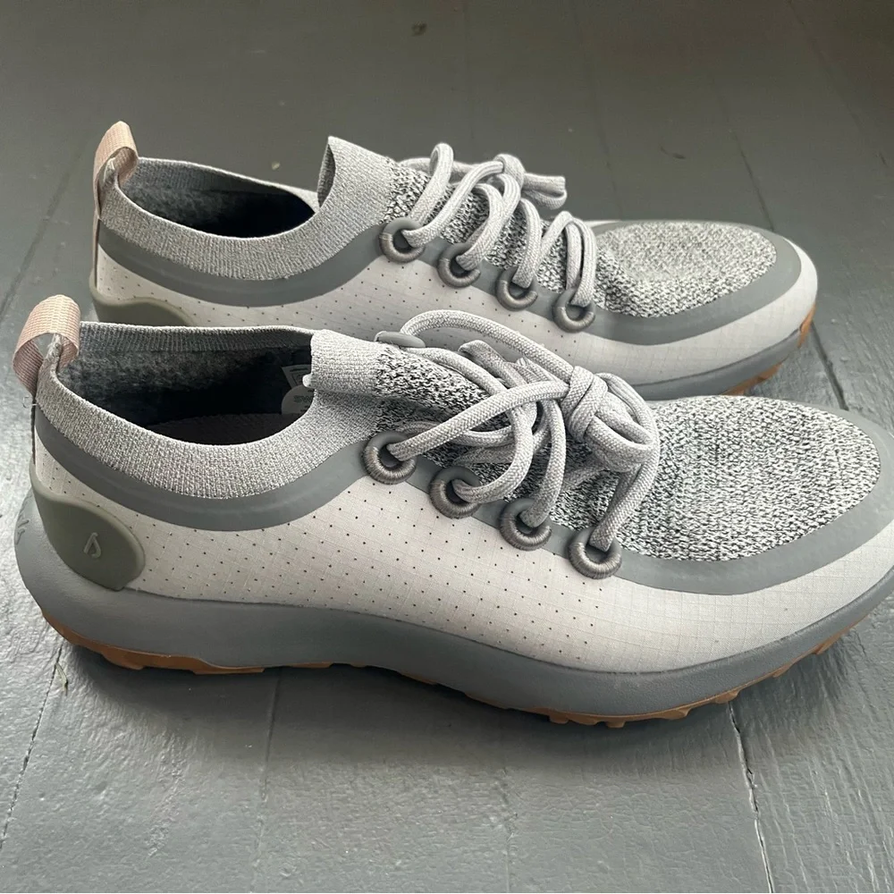 Allbirds Shoes Allbirds Mens Gray Knit Sneakers With Tan Soles allbirds-shoes-allbirds-mens-gray-knit-sneakers-with-tan-soles